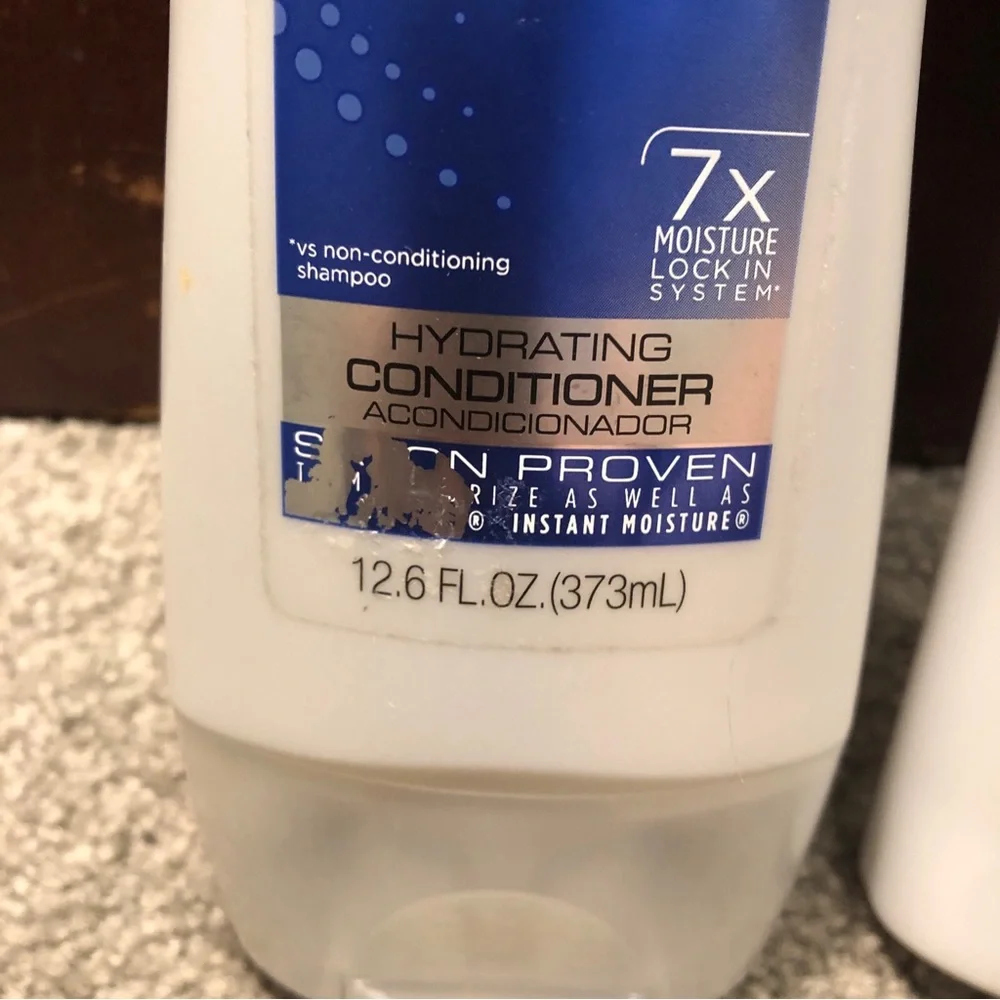 Suave Professionals Deep Moisture Replenish SHAMPOO & CONDITIONER SET, 12.6oz